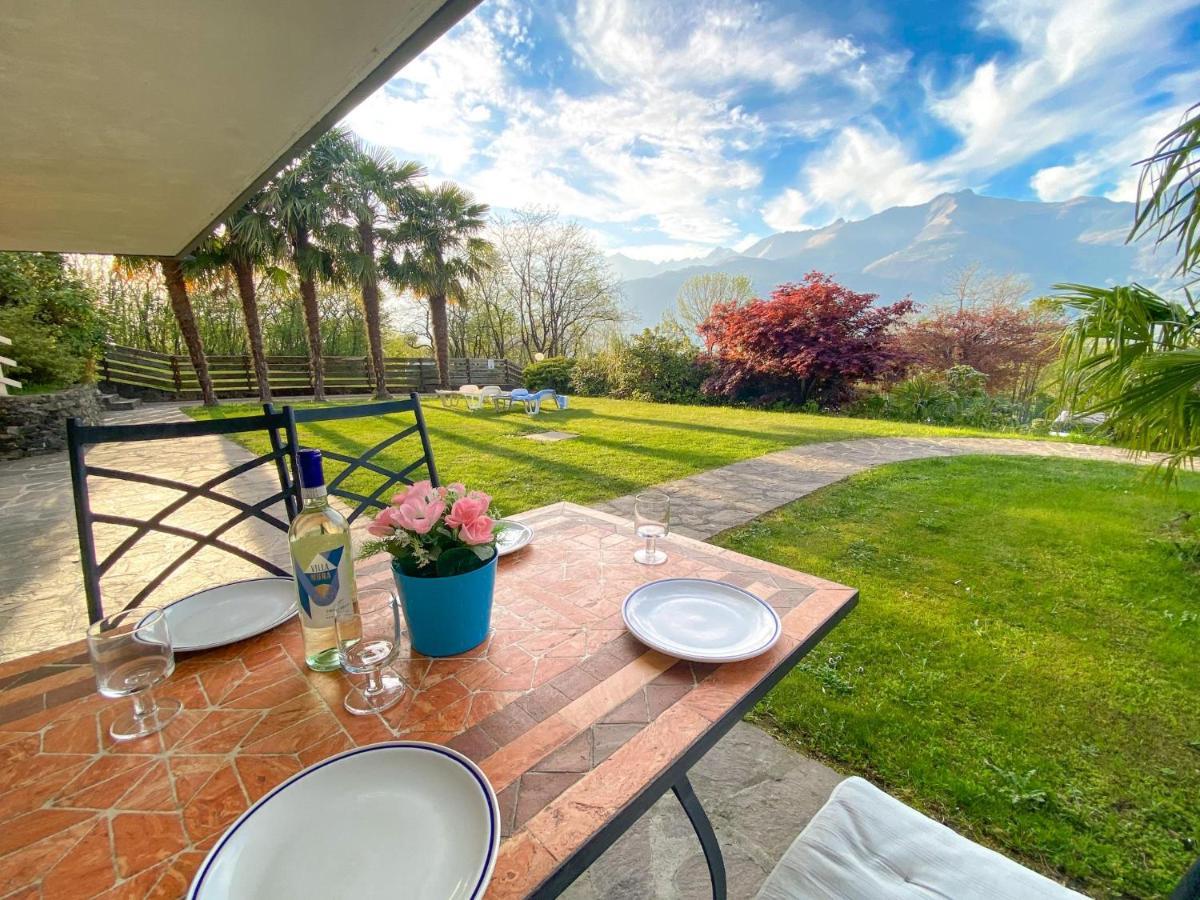 Bellavista A Garten Appartement Mit Pool Colico Εξωτερικό φωτογραφία